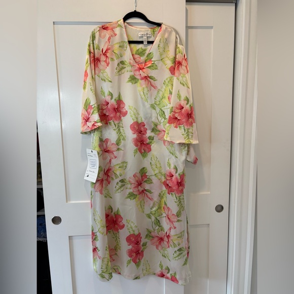 Oscar de la Renta Dresses & Skirts - Oscar de la Renta Hibiscus Caftan- Rockefeller owned